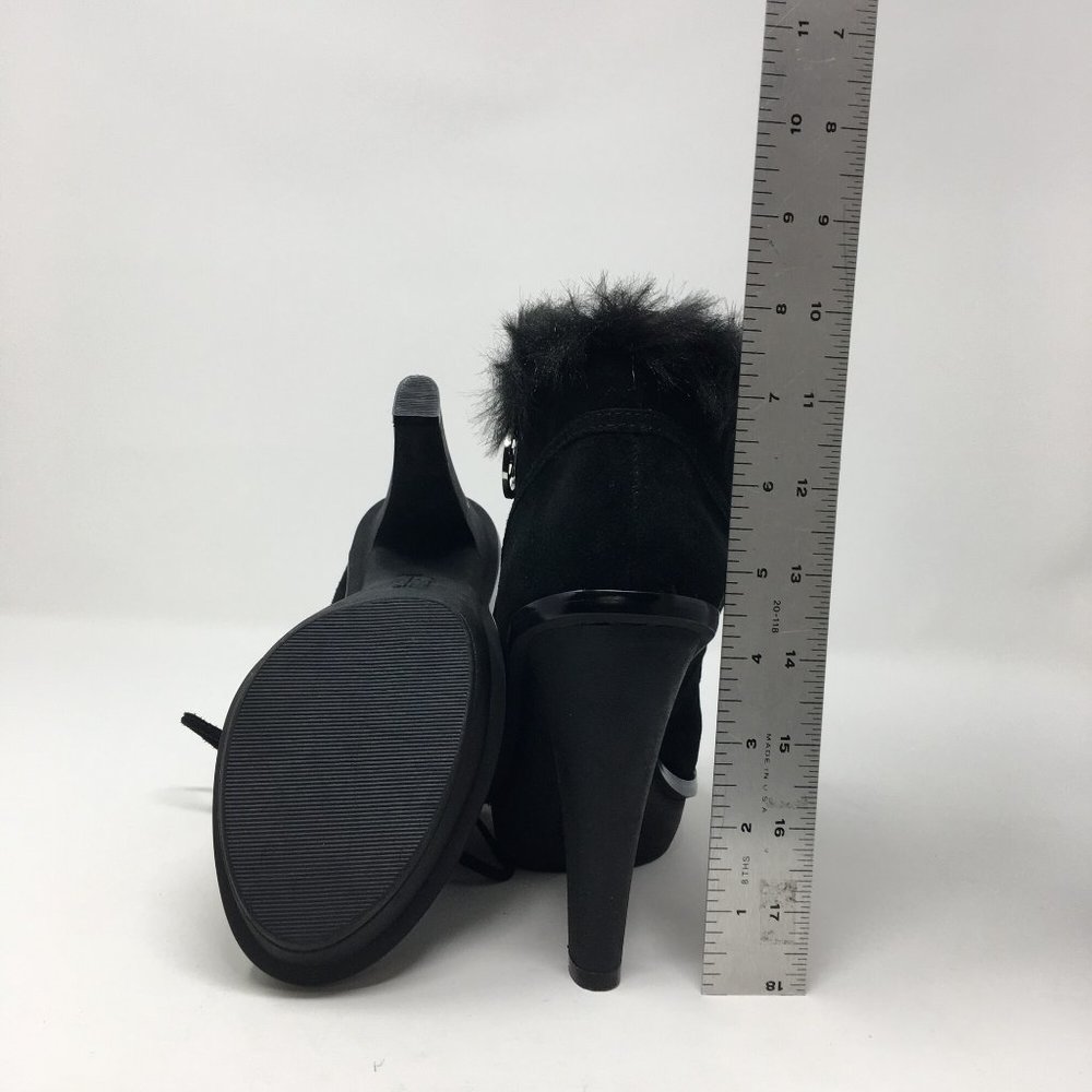 Michael Kors/ New, Carlie Lace Up Black, Size: 5.5 - Picture 5 of 6